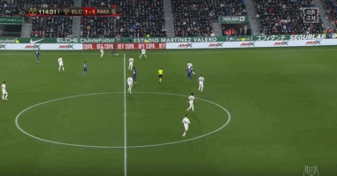 2025中超抢断榜：西海岸杨希以105次居首，英博吕焯毅排第二