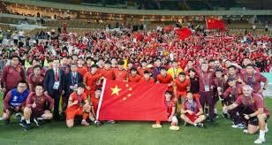 海外网友热议BLG击败TES：BLG将用更换打野的方式，赢得世界冠军